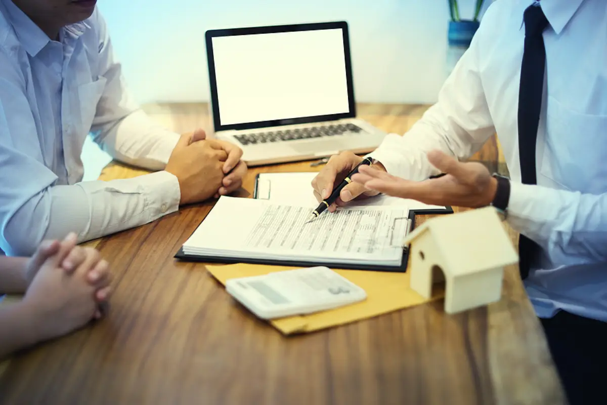Vendor Trade-Offs That Quietly Shift HOA Performance in Fort Lauderdale